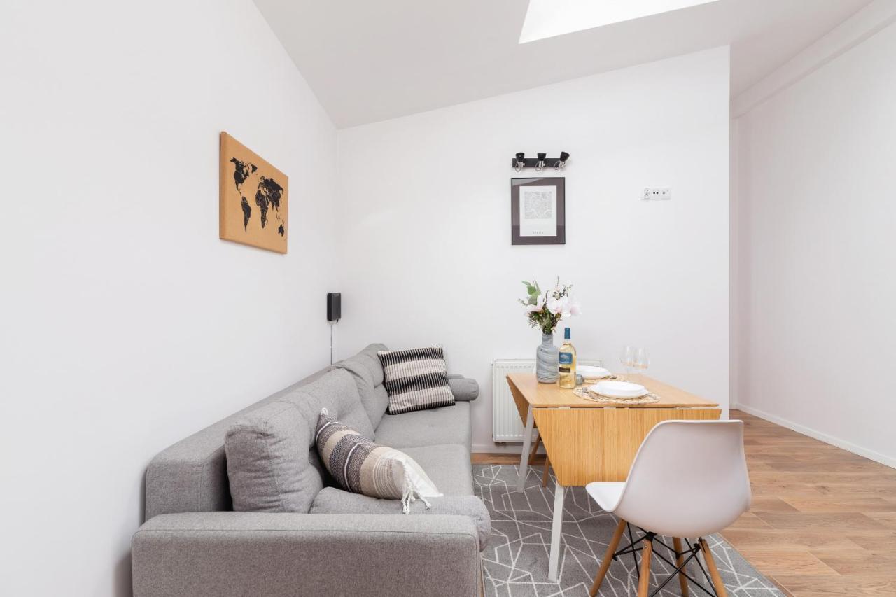 Radziwillowska Apartment Cracow Planty By Noclegi Renters Krakkó Kültér fotó