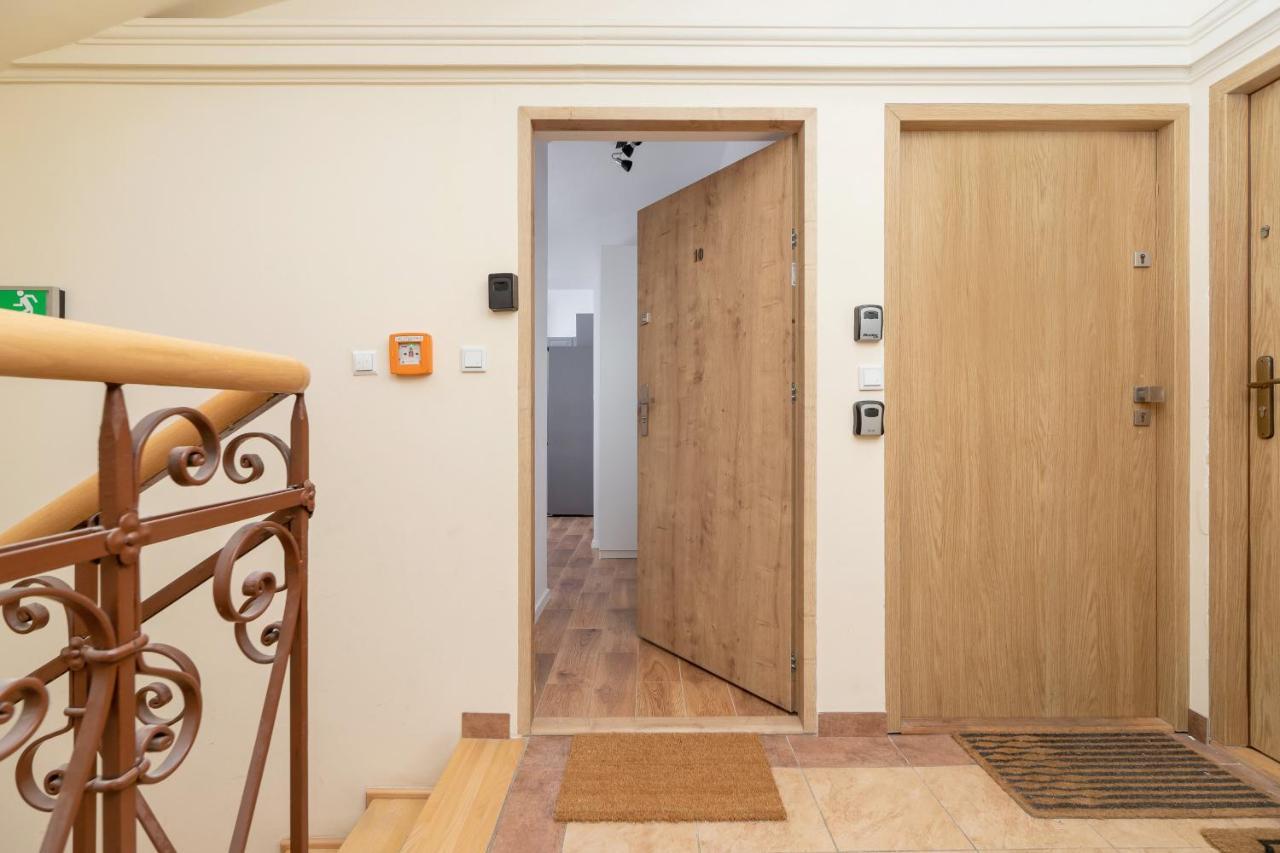 Radziwillowska Apartment Cracow Planty By Noclegi Renters Krakkó Kültér fotó